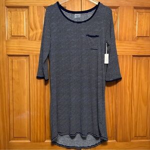 Soft Sensations Navy/White Nightgown Size Small NWT